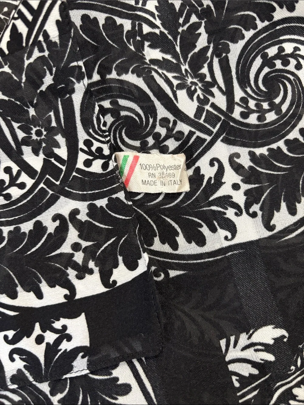 N/A bold black